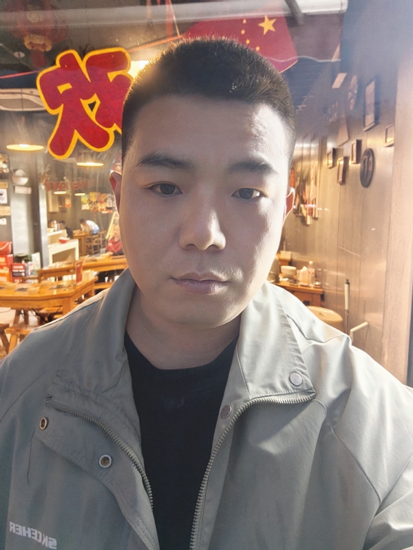 布布的第一张照片--沙河闪婚服务中心